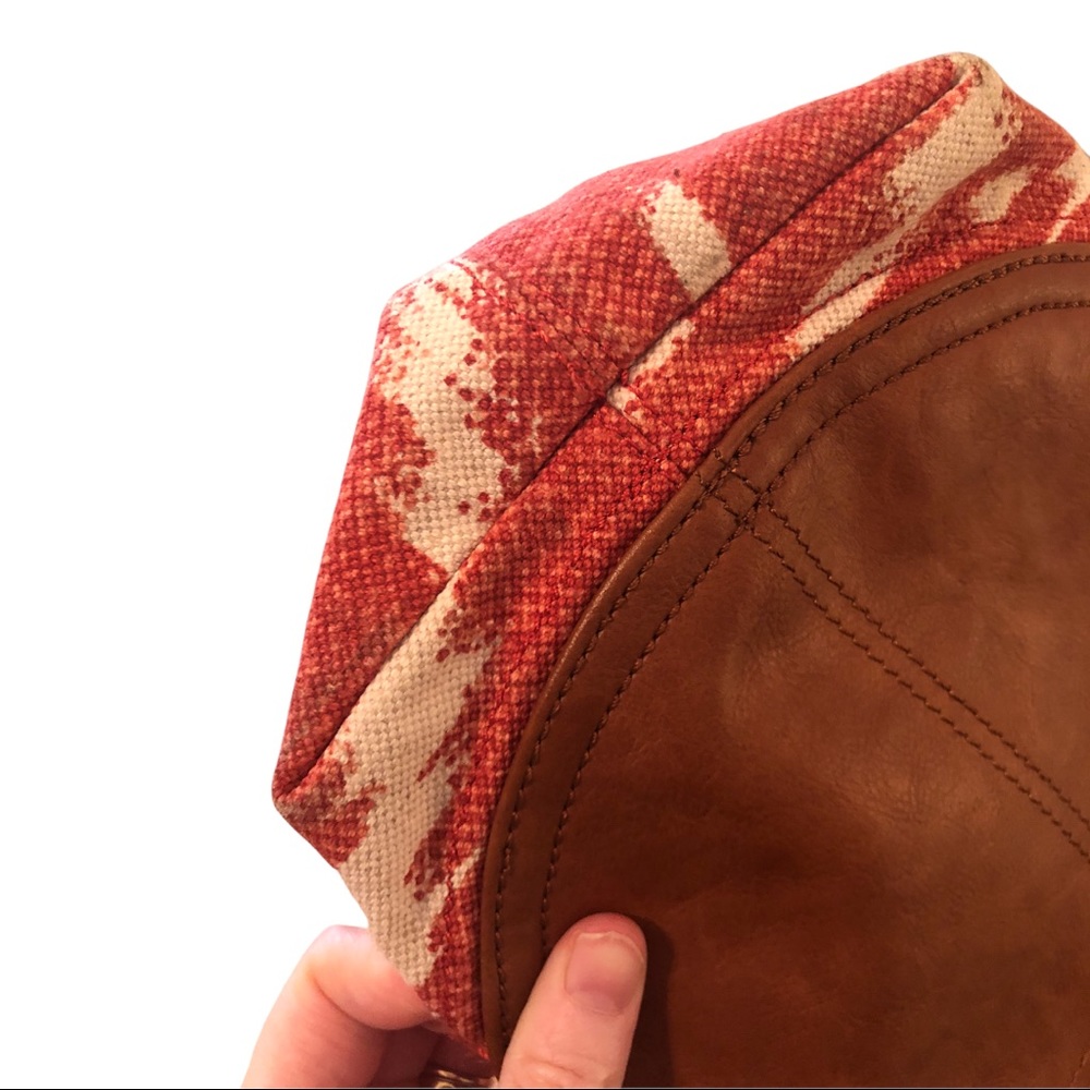 Lucky Brand Red and Cream Shoulder Bag - Picture 5 of 16